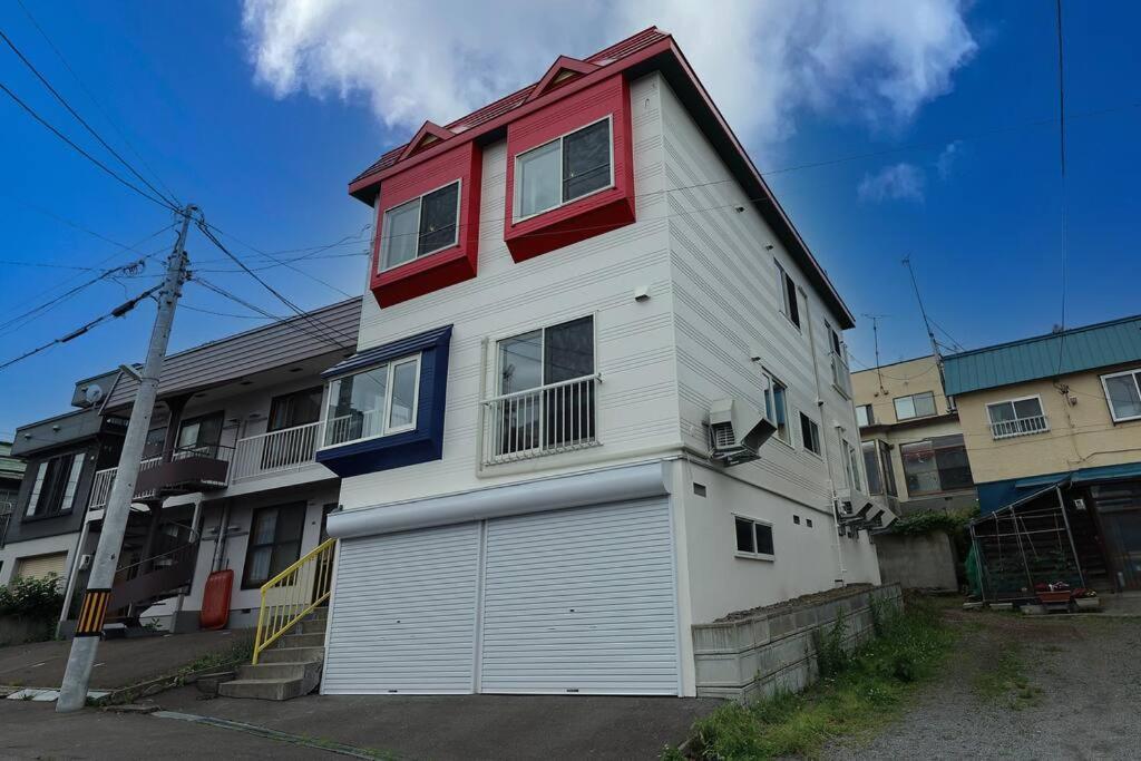 The Beehive Aioi Villa